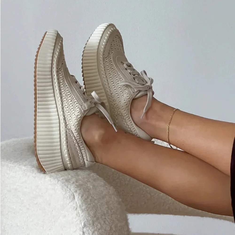 Dolce vita Knit Sneakers - Picture 12 of 12